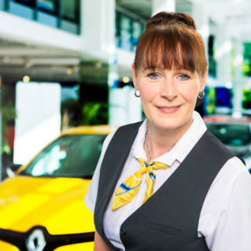 Stefanie Born - Serviceassistentin