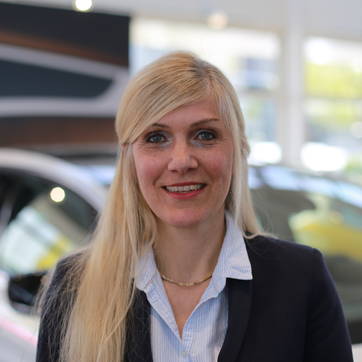 Esther Barretos - Verkaufsberaterin Neuwagen