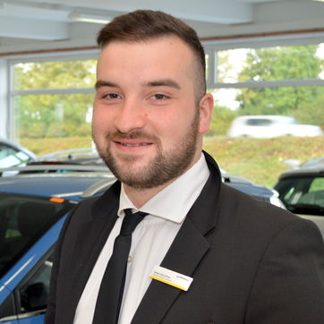 Stefano Diaz-Aptiev - Verkaufsberater Gebrauchtwagen