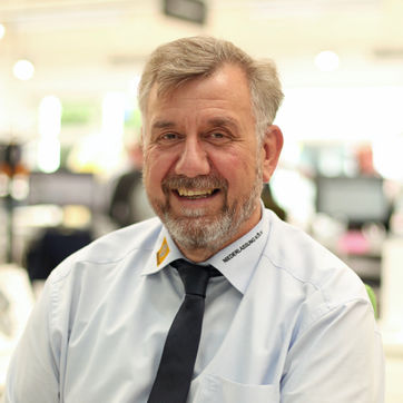 Manfred Weisbäcker - Service Berater