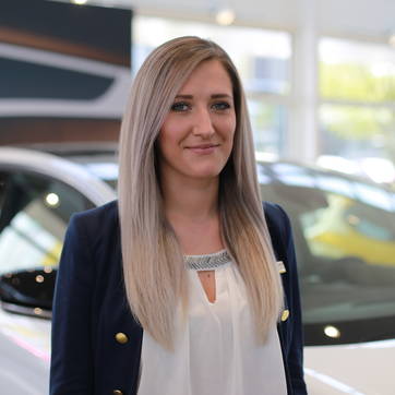 Valentina Janzen - Verkaufs-Assistentin